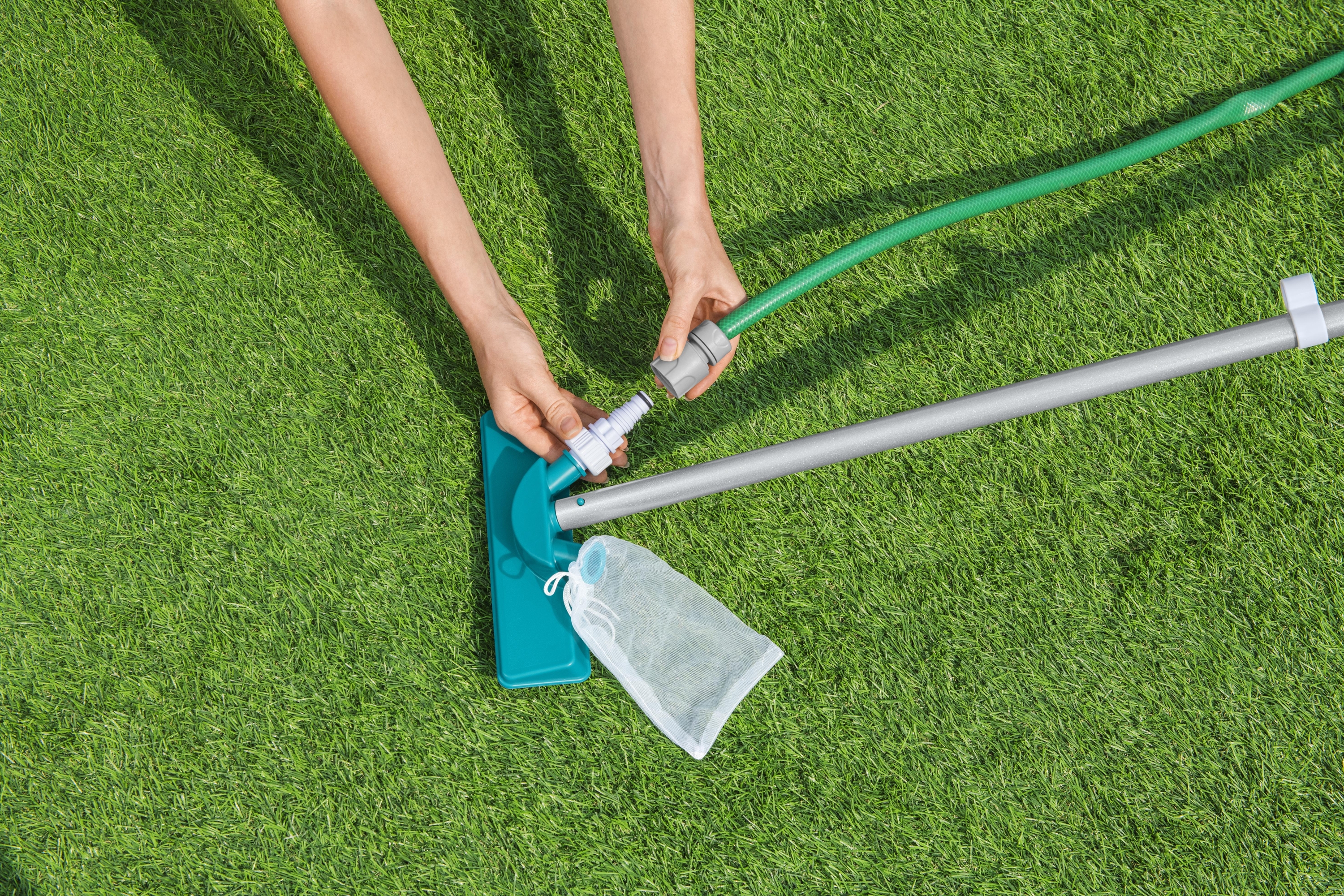 Kit De Mantenimiento Piscinas Hasta 366cm Bestway
