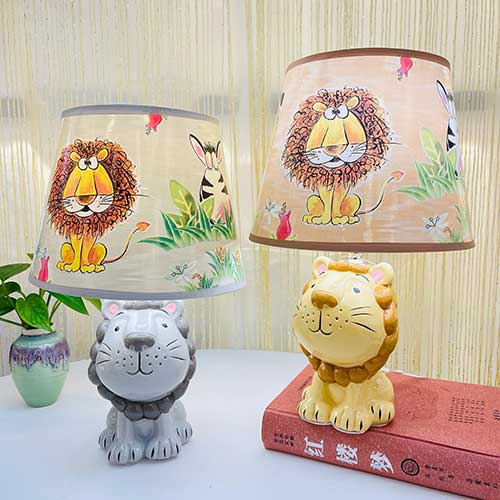 Lámpara Portátil Infantil León